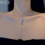 گردنبند پروانه فنری