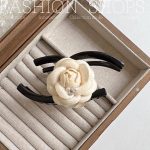 کلیپس شنل رز سفید