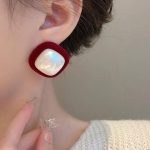 گوشواره مربع مخمل