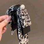 کلیپس آویز پاپیون گلدار