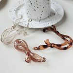 گیره آبشاری پاپیون آکرولیک