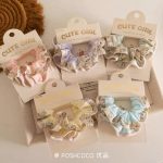 پک کش جفتی با مغزی گل دار