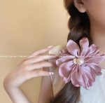 کش مرواریدی و گل حریر - Image 2