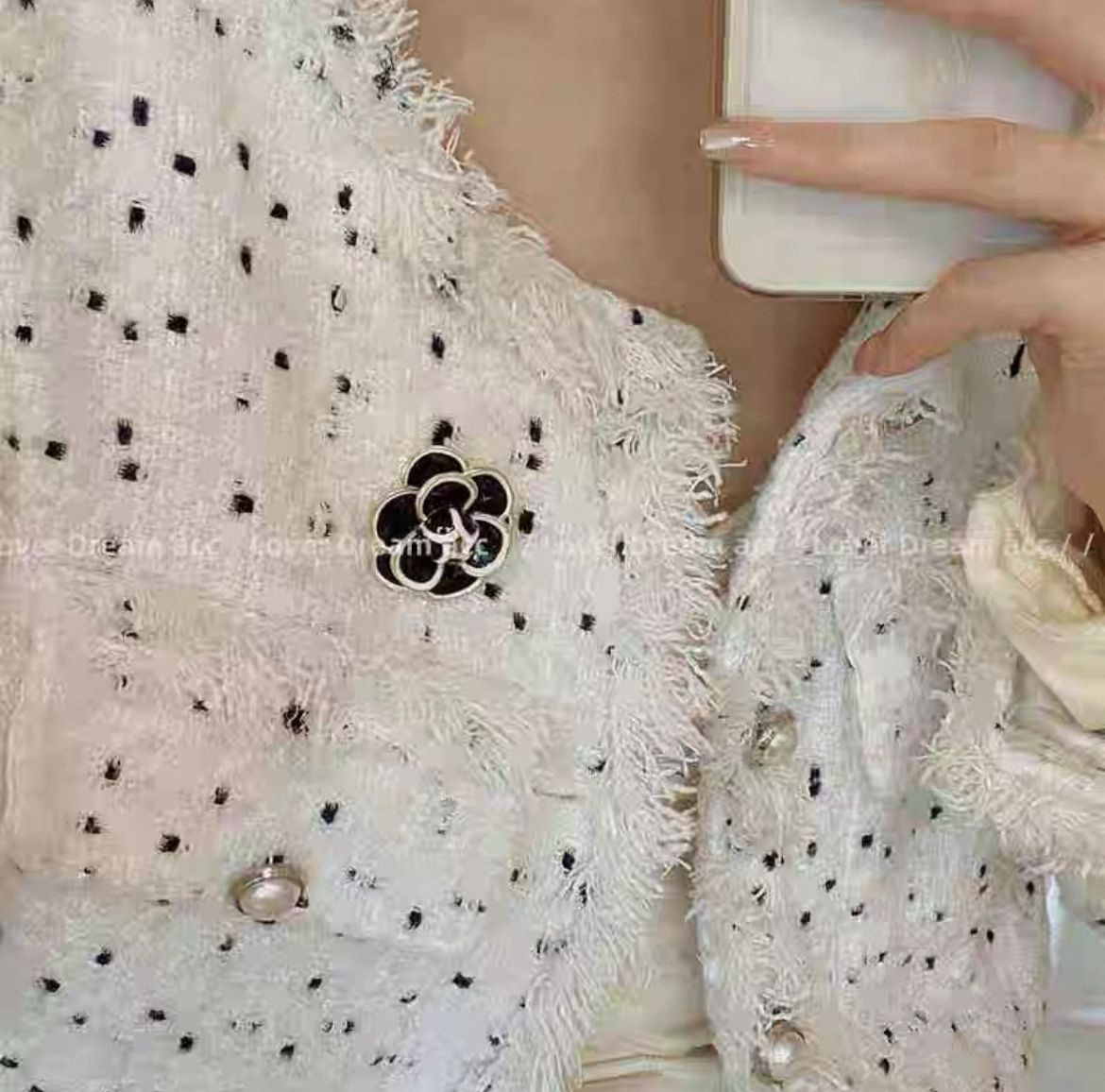 IMG_9672 سنجاق سینه گل مشکی شنل - Image 1