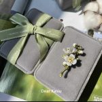 سنجاق سینه شاخه گل - Image 6