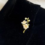 سنجاق سینه شاخه گل - Image 2