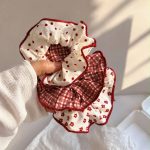 اسکرانچی قرمز طرح دار - Image 5